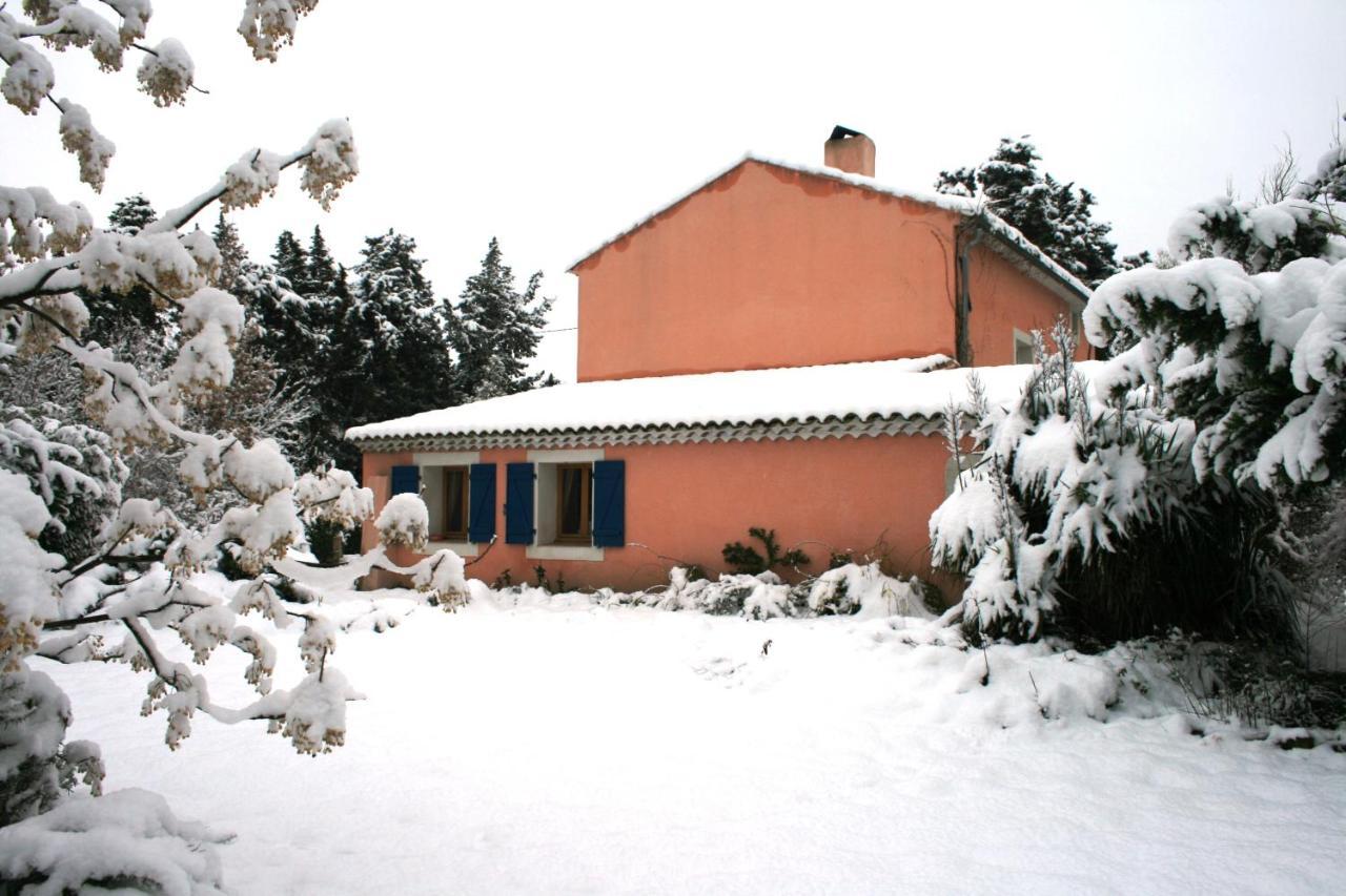 Le Mas De La Cigale Bleue, Caumont Sur Durance エクステリア 写真